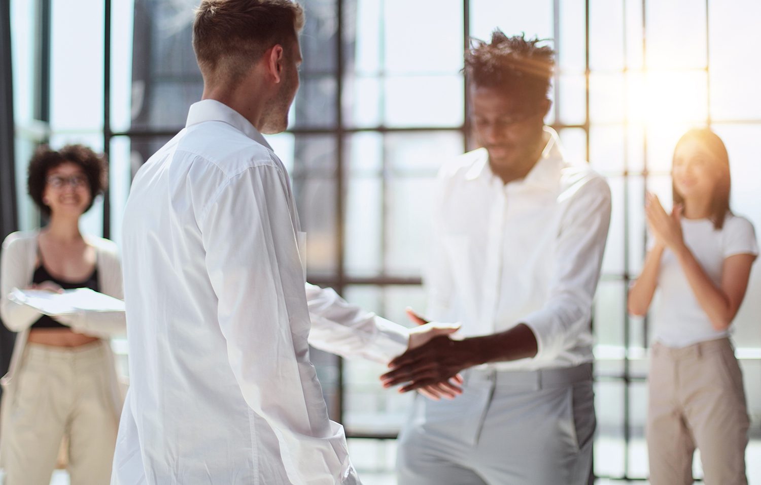 Une reconnaissance active dans de nombreux secteurs professionnels - Alias Consult