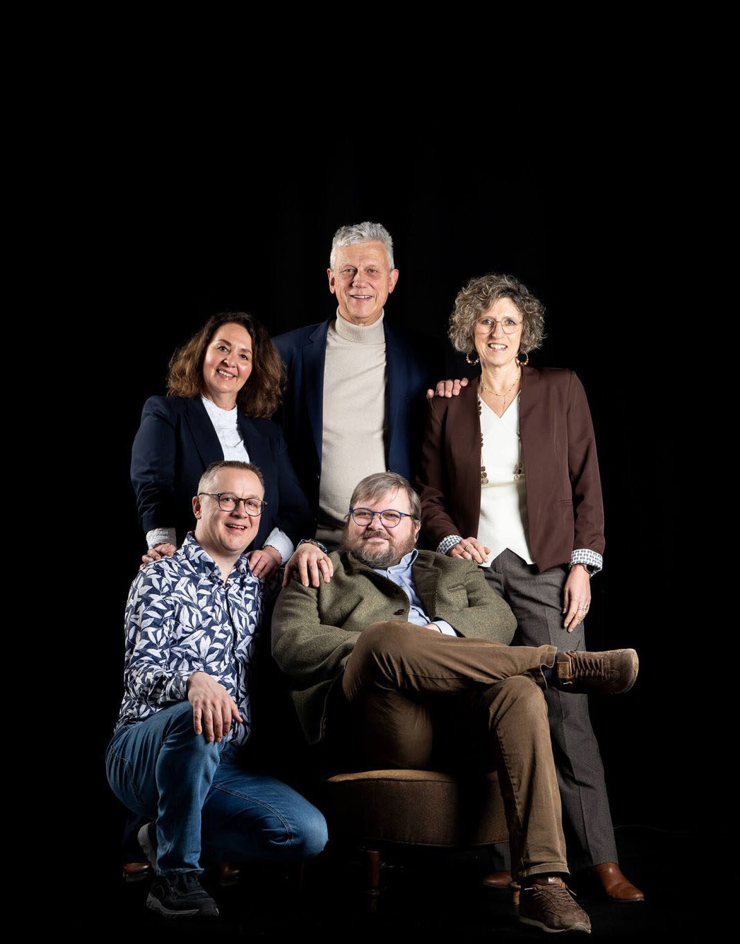 Une Equipe Solide Multilingue Et Hautement Specialisee Alias Consult